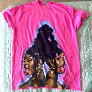 CARDI B AND MEGAN THE STALLION BAGGY T SHIRT.